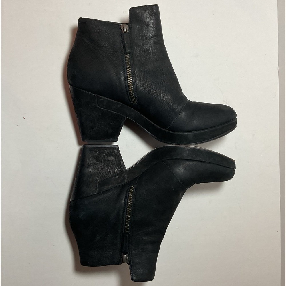Eileen Fisher Black Leather Booties - Picture 6 of 14